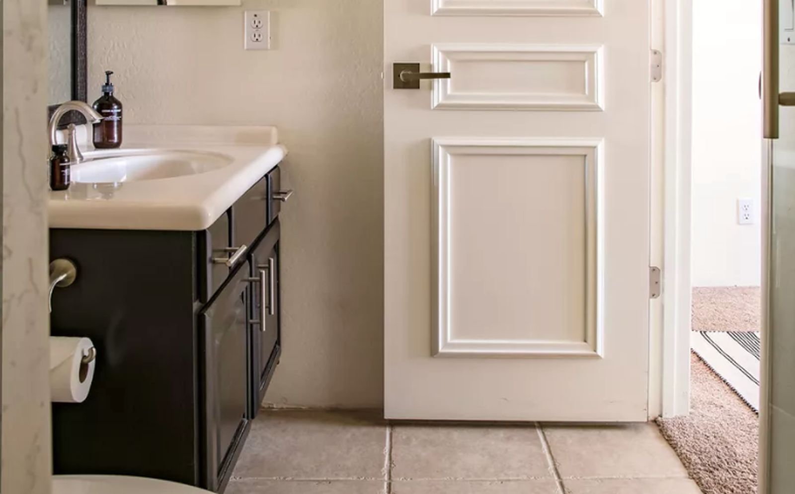 79th Place House - Image 4